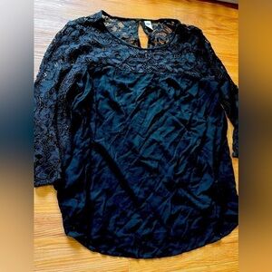 WOMEN'S Old Navy Lace Blouse